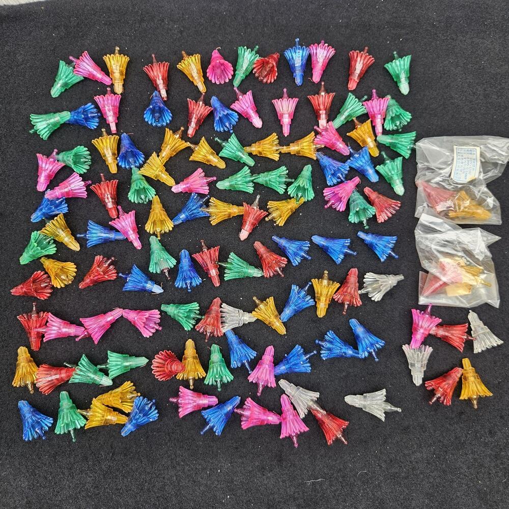 Vintage Christmas Tree Light Flower Reflector Lot 118 Pieces‎ Plastic Multicolor